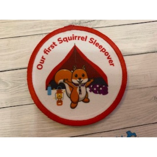 Printed 8cm Squirrel sleepover with tent