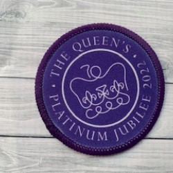 Printed 8cm  2022 Commemoration Jubilee badge, Purple background